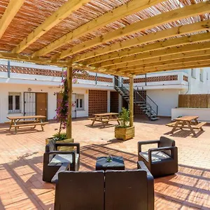 https://empuriabrava-apartament-n-10.topcostabravahotels.com